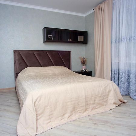 Apartament Vasilya Porika 48 Street Vinnitsya Bagian luar foto