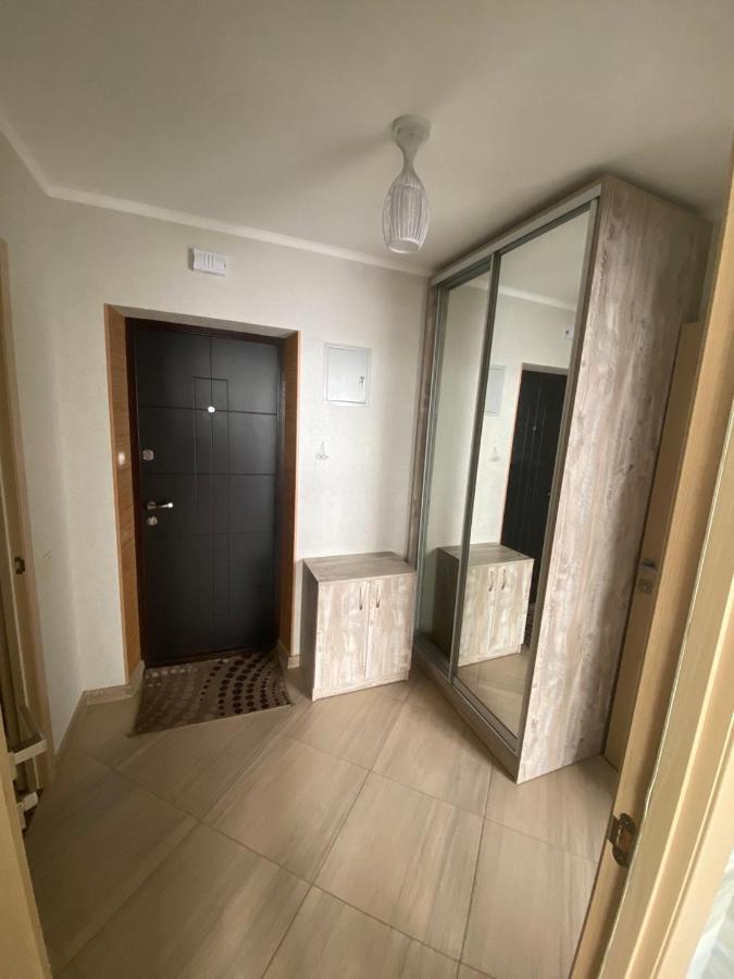 Apartament Vasilya Porika 48 Street Vinnitsya Bagian luar foto